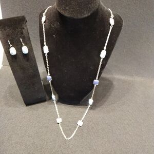 Chic Silver and Blue Necklace Set